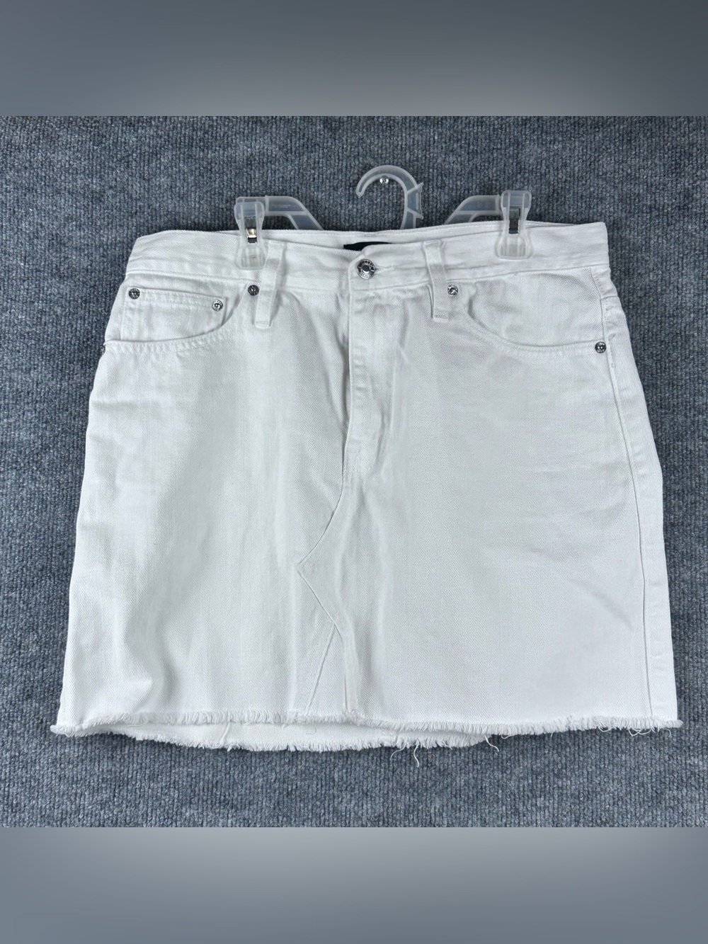 J.Crew White Denim Raw Edge Hem Jean Mini Skirt Size 29 100% Cotton